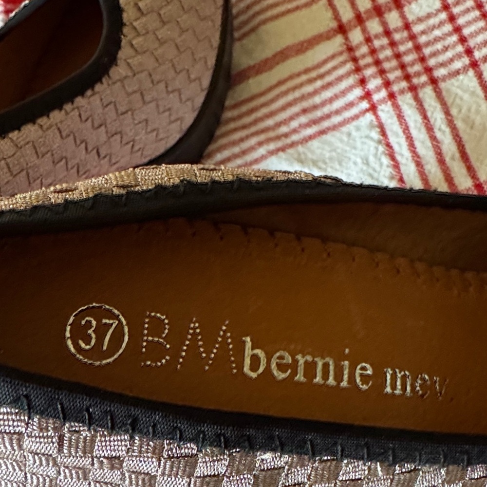 NWOT bernie mev. W Beige/blush & Black Woven Heels SZ 37 EU SZ 6 US - Picture 4 of 7